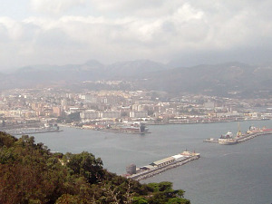 С оне стране: Сеута,  1. део