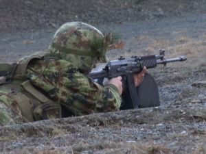 Кад академска сликарка оде у резервне официре