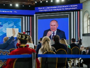 Путинова годишња конференција – Русија се не може победити већ само уништити изнутра