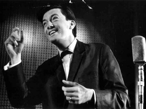 Звиждук у осам