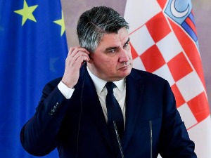 Српска посла хрватског председника: Зоран Милановић, црвено и црно Српска посла хрватског председника: Зоран Милановић, црвено и црно