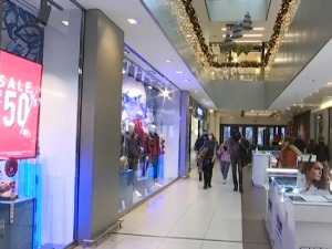 Предновогодишња шопинг еуфорија – хоће ли се некима импулсивна куповина обити о главу