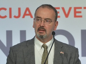 Годфри: Да сам из региона, упитао бих се зашто Србија толико троши на војну опрему