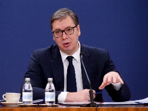 Вучић: Младима од 16 до 30 година 100 евра у фебруару, раст БДП-а 7,5 одсто