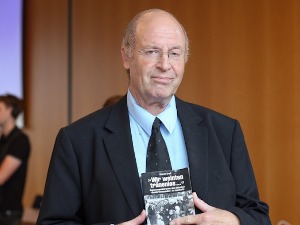 Дојче веле: Гидеон Грајф остао без ордена због негирања геноцида у Сребреници