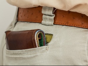 МУП пред празнике апелује: Новац и телефоне носите у унутрашњим џеповима