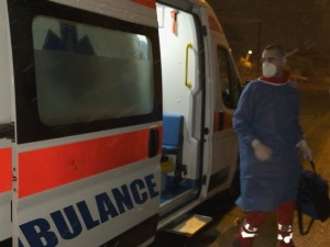 Трагедија у Братунцу, две особе страдале у пожару, породица спасена у задњи час