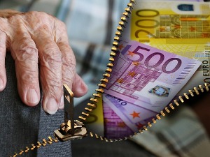 И после 45 година рада сваки трећи запослени у Немачкој могао би да има пензију око 1.160 евра