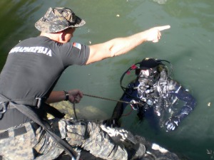 МУП: Даноноћно трагамо за хрватским држављанином, од јутрос укључени и рониоци