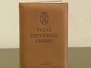 Ближи се референдум, који су аргументи за и против