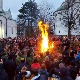Паљење бадњака испред Храма Светог Саве на Врачару и у портама широм земље