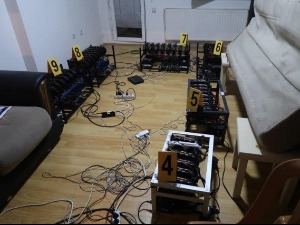 Полиција у јужном делу Косовске Митровице запленила 67 машина за рударење криптовалута
