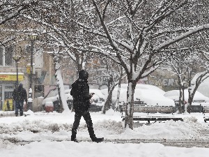 Снег стаје, дебели минус наставља – температура данима неће прећи у плус