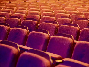 Александар Милосављевић: О представама „Перплекс” и „Све несрећне породице личе на срећне породице”