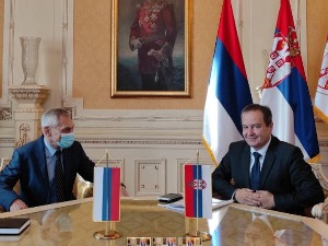 На референдуму и посматрачи из Русије