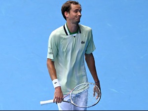 Медведев и Циципас сигурни на старту АО, победе Марија, Баутисте Агута и Рубљова