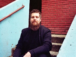 Широм затворених очију