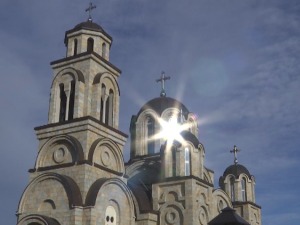 Донацијама винара завршава се изградња највећег храма у Александровцу