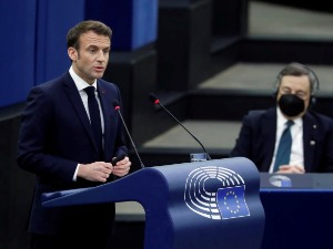 Макрон: ЕУ мора да пружи јасну перспективу Западном Балкану у разумном временском року