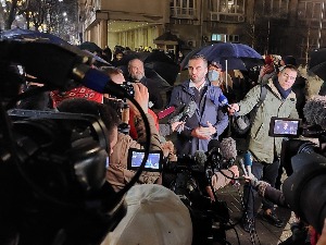 Протест "Крени-промени" испред Председништва