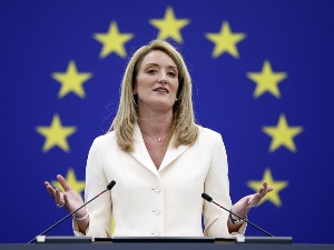 Роберта Метсола – најмлађа жена на челу Европског парламента са спорним ставовима о женским правима