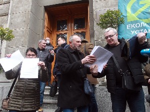 Удружења преузела документацију о Рио Тинту у Влади Србије