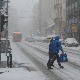 Снег у већем делу Србије, главни путни правци проходни, саобраћај отежан, очекује се и пад температуре