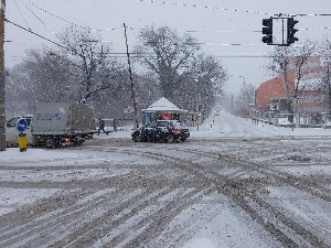 Главни путеви проходни, теретњаци праве проблеме