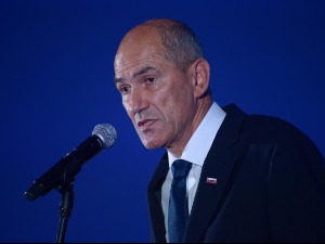 Јаншин (промишљени)  јуриш на Пекинг