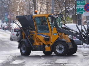 Настављено чишћење улица у Београду, утрошено око 400 тона соли