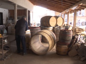 Зашто нема довољно буради од домаћег храста за жупска вина