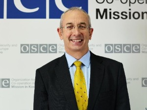 Давенпорт о одржавању избора на КиМ: ОЕБС спреман да помогне