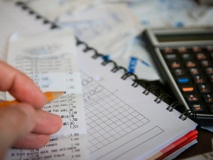 Рачуновође траже одлагање примене Закона о фискализацији