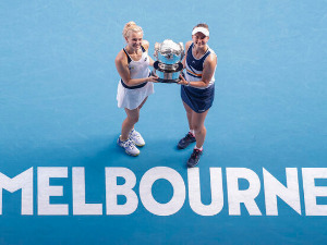 Крејчикова и Синијакова покориле и Аустралију