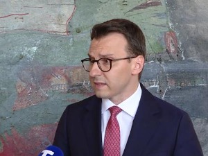 Петковић: Дијалог не може бити третиран као монолог једне стране која испоставља уцене 