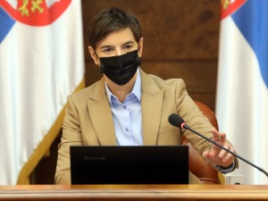 Брнабић: Није отклоњена опасност по председника Вучића