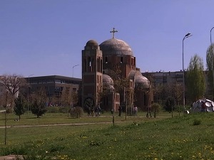 Наставља се сага и оспоравање земљишта СПЦ у Приштини