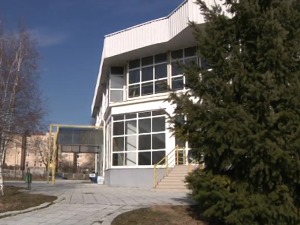 Зашто прокупачки спортисти и поред хале спортова тренирају у суседним градовима