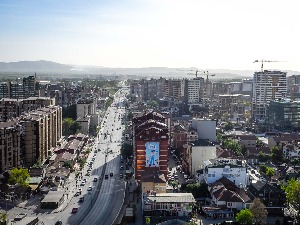 Влада у Приштини одобрила нове мере против ковида 19