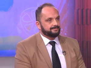 Радојевић: Шокантно је да се у Митровици обнавља кућа нацисте и колаборационисте  