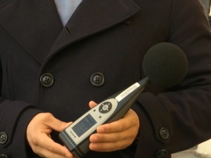 Ловац на буку, модерни апарат Комуналне милиције против угоститеља који “одврну“ појачала