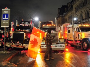 Хапшење камионџија у Отави, полиција упозорава да у више од четвртине кабина живе деца