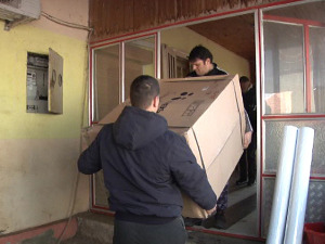 Годину дана после пожара,  Јовановић из Панчева у новом дому