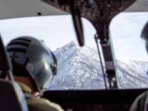 Ексклузивни снимци РТС-а са зимске обуке на хеликоптерима Х-145М