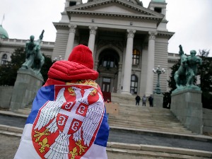 Демократије с грешком или грешке демократије: Где је и шта је политичка култура у Србији Демократије с грешком или грешке демократије: Где је и шта је политичка култура у Србији