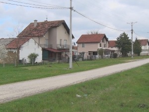 У Старом Грацку узнемиравани српска девојка и младић