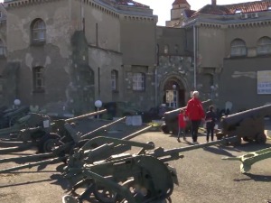 Камене секире, хеликоптери, концерти – празник је право време за обилазак музеја 