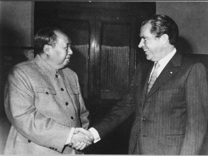 Пола века од Никсонове посете Кини – јалово зближавање идеолошких непријатеља