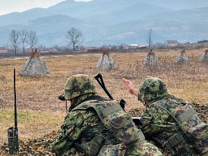 Пешадијска чета на обуци у касарни у Прокупљу за учешће у мировној операцији у Либану
