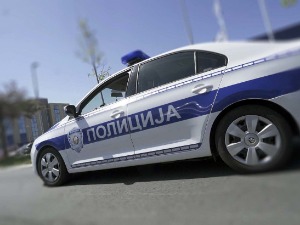 Прекршајна пријава против мушкарца који је ломио инвентар у Прајд инфо центру